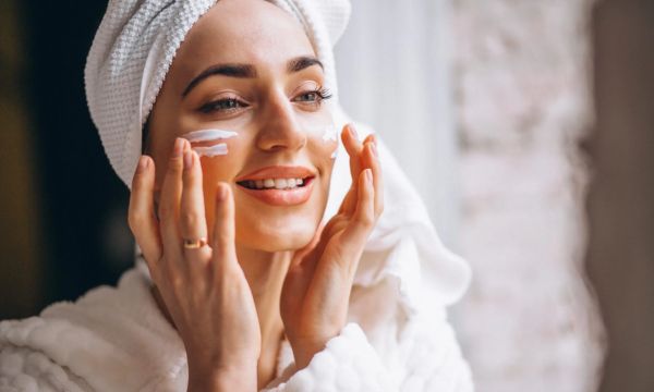 Protect-your-skin-with-sunscreen-every-day-(Source-Google)